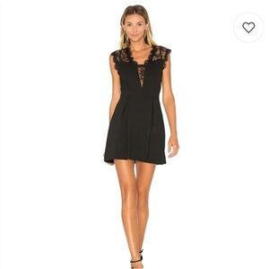 NWT Black BCBGeneration Lace Cocktail Dress - size 6